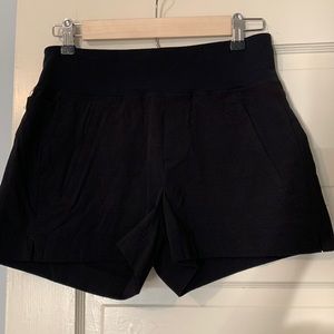 Athleta Trekkie North Shorts